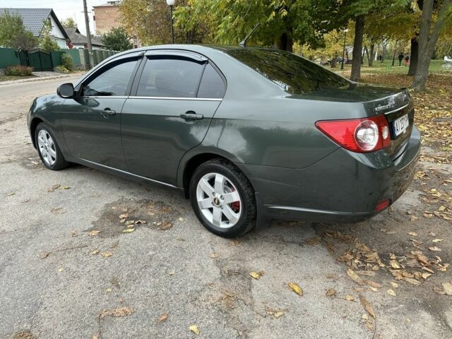 Зеленый Шевроле Эпика, объемом двигателя 2 л и пробегом 189 тыс. км за 2900 $, фото 1 на Automoto.ua