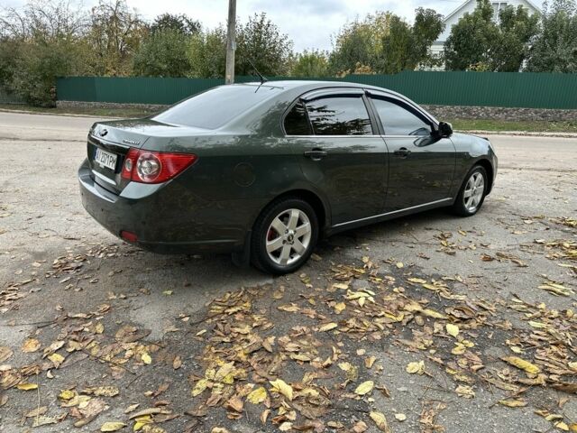 Зеленый Шевроле Эпика, объемом двигателя 2 л и пробегом 189 тыс. км за 2900 $, фото 3 на Automoto.ua