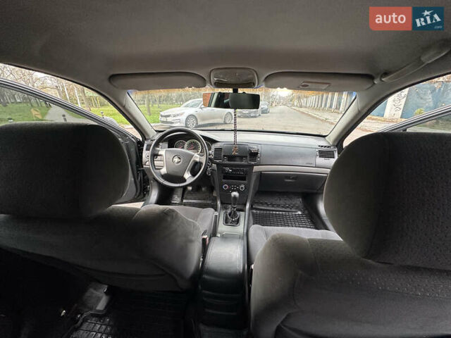 Зелений Шевроле Епіка, об'ємом двигуна 1.99 л та пробігом 255 тис. км за 5500 $, фото 13 на Automoto.ua