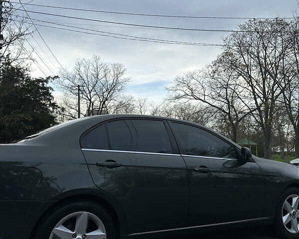 Зелений Шевроле Епіка, об'ємом двигуна 1.99 л та пробігом 255 тис. км за 5500 $, фото 2 на Automoto.ua