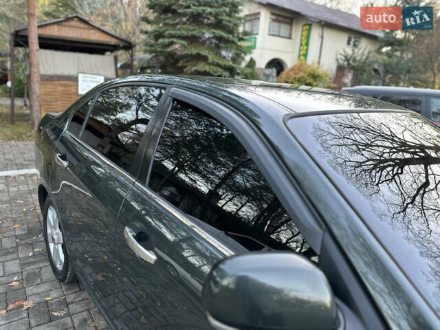 Зеленый Шевроле Эпика, объемом двигателя 2.5 л и пробегом 162 тыс. км за 4299 $, фото 16 на Automoto.ua