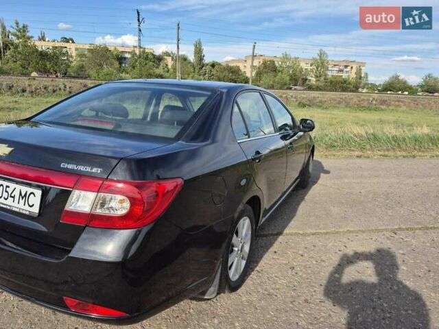 Зеленый Шевроле Эпика, объемом двигателя 2 л и пробегом 51 тыс. км за 7500 $, фото 4 на Automoto.ua