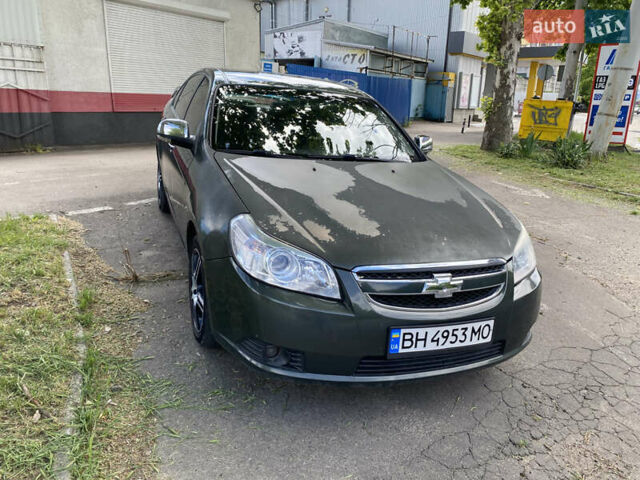 Зелений Шевроле Епіка, об'ємом двигуна 1.99 л та пробігом 159 тис. км за 3899 $, фото 1 на Automoto.ua