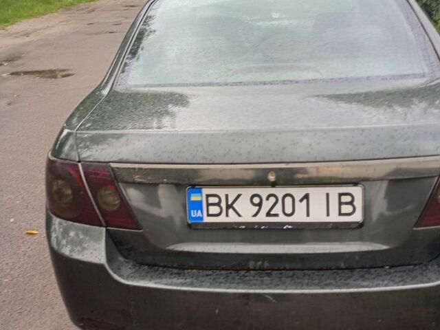 Зелений Шевроле Епіка, об'ємом двигуна 2 л та пробігом 5 тис. км за 3000 $, фото 1 на Automoto.ua