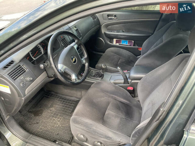 Зелений Шевроле Епіка, об'ємом двигуна 1.99 л та пробігом 159 тис. км за 3899 $, фото 6 на Automoto.ua