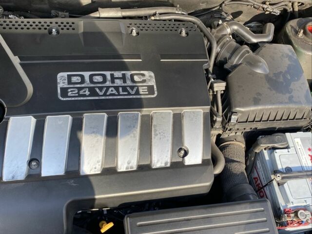 Зелений Шевроле Епіка, об'ємом двигуна 2 л та пробігом 333 тис. км за 4700 $, фото 3 на Automoto.ua