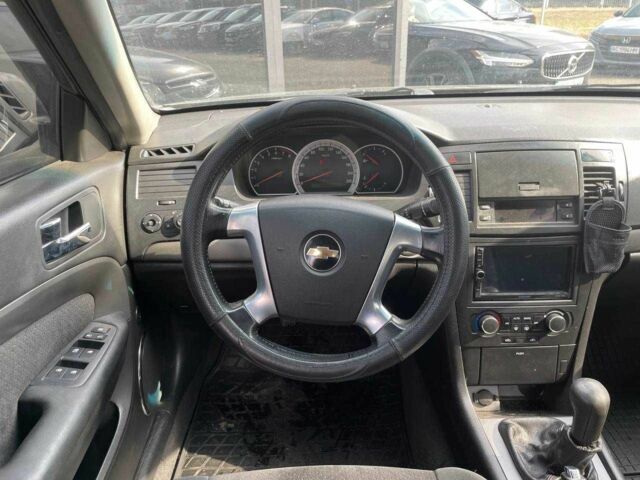 Зелений Шевроле Епіка, об'ємом двигуна 2 л та пробігом 312 тис. км за 5290 $, фото 13 на Automoto.ua