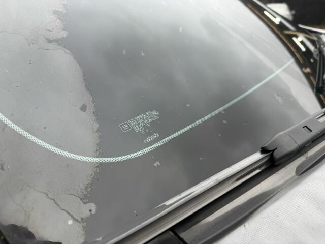 Белый Шевроле Эквинокс, объемом двигателя 3 л и пробегом 270 тыс. км за 7500 $, фото 8 на Automoto.ua