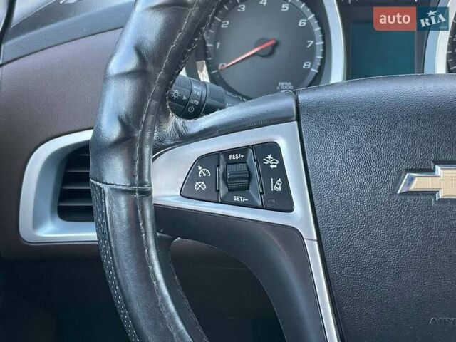 Білий Шевроле Еквінокс, об'ємом двигуна 2.99 л та пробігом 150 тис. км за 10490 $, фото 16 на Automoto.ua