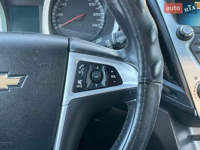 Білий Шевроле Еквінокс, об'ємом двигуна 2.99 л та пробігом 150 тис. км за 10490 $, фото 17 на Automoto.ua