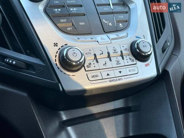 Білий Шевроле Еквінокс, об'ємом двигуна 2.99 л та пробігом 150 тис. км за 10490 $, фото 24 на Automoto.ua