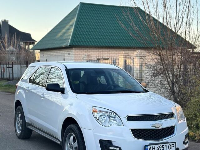 Белый Шевроле Эквинокс, объемом двигателя 2.4 л и пробегом 273 тыс. км за 8999 $, фото 2 на Automoto.ua