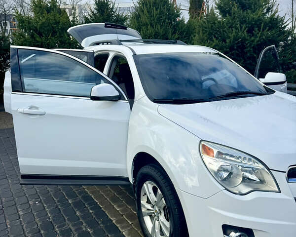Белый Шевроле Эквинокс, объемом двигателя 2.38 л и пробегом 212 тыс. км за 9700 $, фото 7 на Automoto.ua