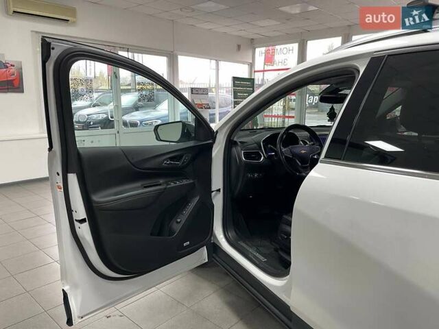 Білий Шевроле Еквінокс, об'ємом двигуна 2 л та пробігом 123 тис. км за 18990 $, фото 19 на Automoto.ua