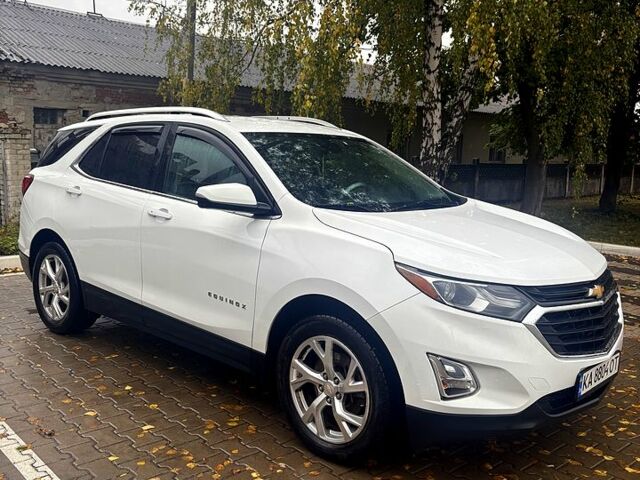 Белый Шевроле Эквинокс, объемом двигателя 2 л и пробегом 230 тыс. км за 15000 $, фото 2 на Automoto.ua