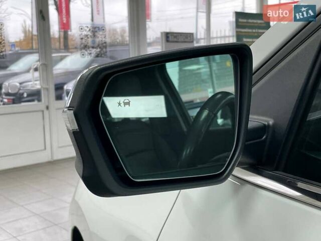 Білий Шевроле Еквінокс, об'ємом двигуна 2 л та пробігом 123 тис. км за 18990 $, фото 15 на Automoto.ua