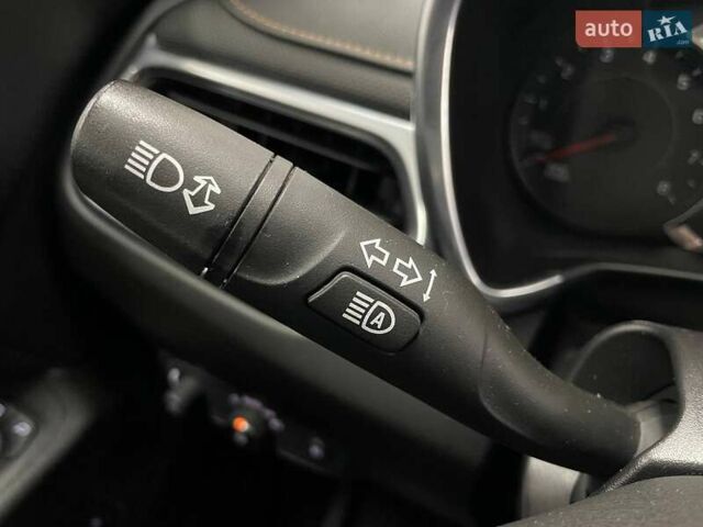 Білий Шевроле Еквінокс, об'ємом двигуна 2 л та пробігом 123 тис. км за 18990 $, фото 28 на Automoto.ua