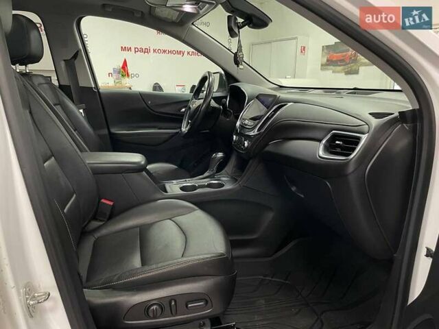 Білий Шевроле Еквінокс, об'ємом двигуна 2 л та пробігом 123 тис. км за 18990 $, фото 43 на Automoto.ua