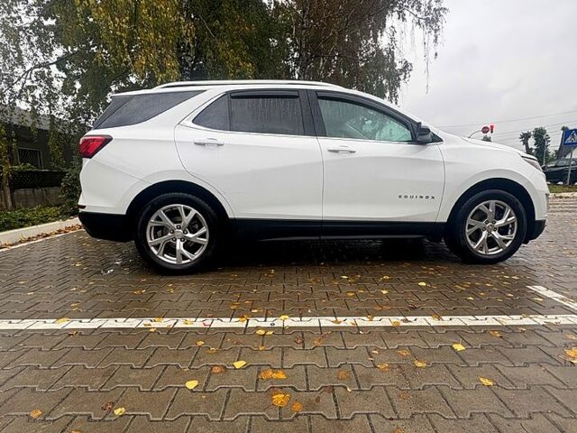Белый Шевроле Эквинокс, объемом двигателя 2 л и пробегом 230 тыс. км за 15000 $, фото 5 на Automoto.ua