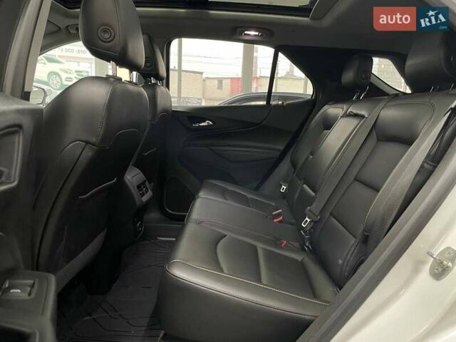 Білий Шевроле Еквінокс, об'ємом двигуна 2 л та пробігом 123 тис. км за 18990 $, фото 49 на Automoto.ua