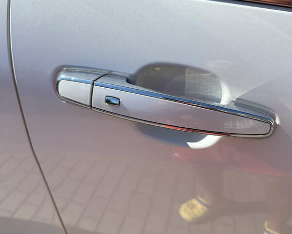 Белый Шевроле Эквинокс, объемом двигателя 2 л и пробегом 43 тыс. км за 21000 $, фото 20 на Automoto.ua