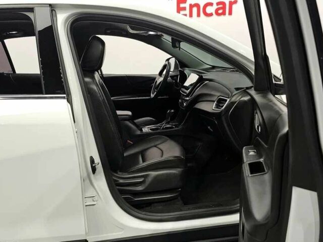 Білий Шевроле Еквінокс, об'ємом двигуна 1.6 л та пробігом 57 тис. км за 13000 $, фото 10 на Automoto.ua