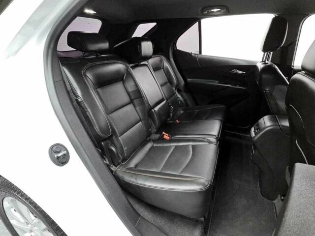 Білий Шевроле Еквінокс, об'ємом двигуна 1.6 л та пробігом 57 тис. км за 13000 $, фото 11 на Automoto.ua