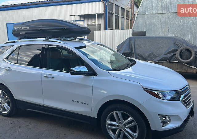 Белый Шевроле Эквинокс, объемом двигателя 2 л и пробегом 65 тыс. км за 18500 $, фото 2 на Automoto.ua