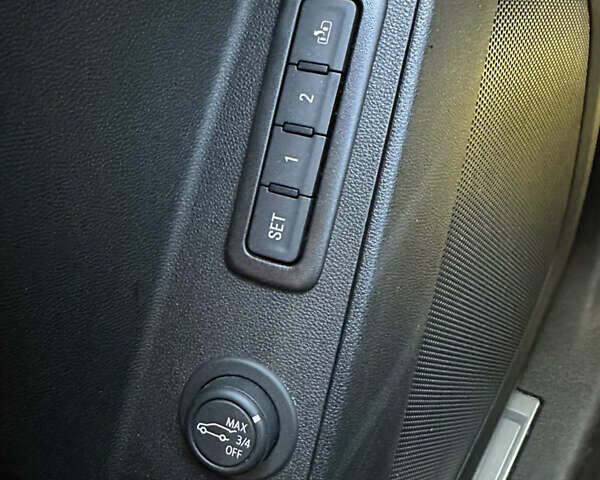 Белый Шевроле Эквинокс, объемом двигателя 2 л и пробегом 43 тыс. км за 21000 $, фото 4 на Automoto.ua