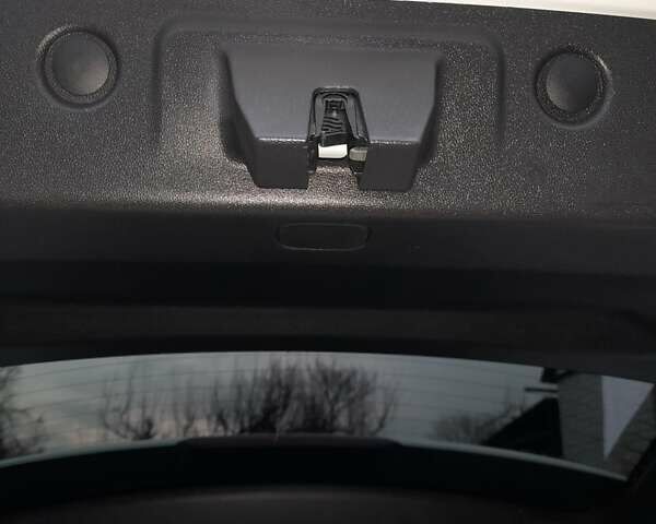 Белый Шевроле Эквинокс, объемом двигателя 1.49 л и пробегом 36 тыс. км за 16999 $, фото 17 на Automoto.ua