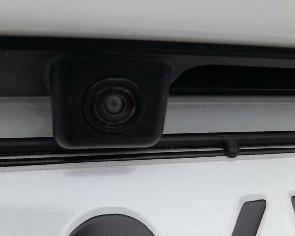 Белый Шевроле Эквинокс, объемом двигателя 1.49 л и пробегом 36 тыс. км за 16999 $, фото 16 на Automoto.ua