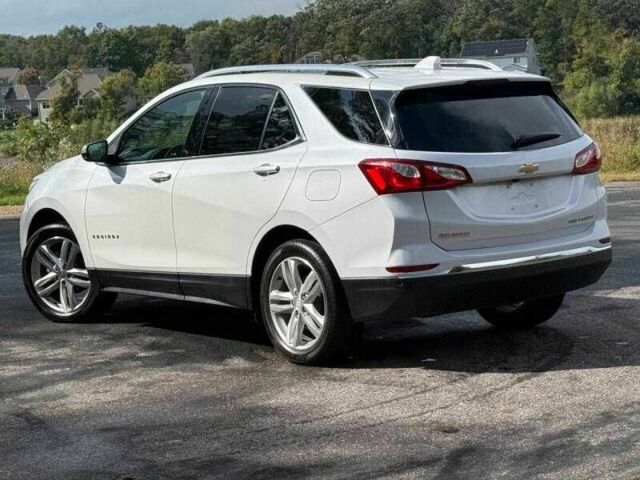 Белый Шевроле Эквинокс, объемом двигателя 1.5 л и пробегом 34 тыс. км за 6500 $, фото 1 на Automoto.ua