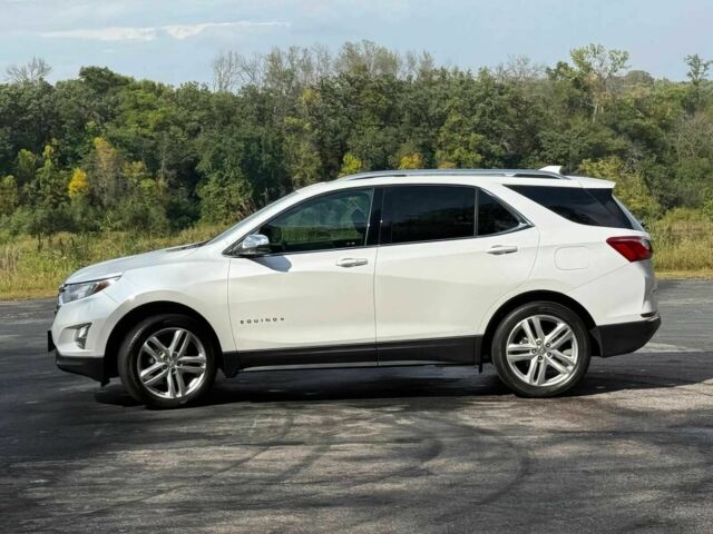 Белый Шевроле Эквинокс, объемом двигателя 1.5 л и пробегом 22 тыс. км за 8000 $, фото 3 на Automoto.ua