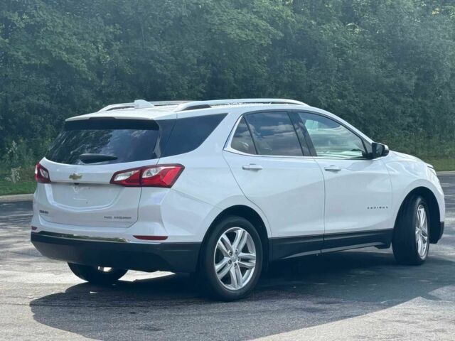 Белый Шевроле Эквинокс, объемом двигателя 1.5 л и пробегом 22 тыс. км за 8000 $, фото 6 на Automoto.ua