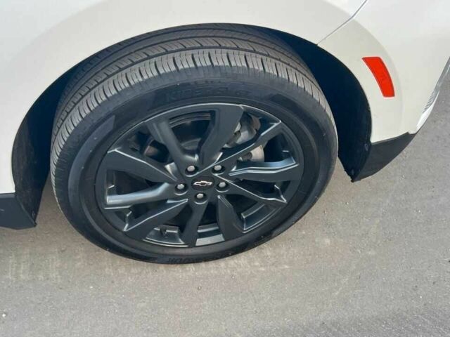 Белый Шевроле Эквинокс, объемом двигателя 1.5 л и пробегом 49 тыс. км за 8000 $, фото 6 на Automoto.ua