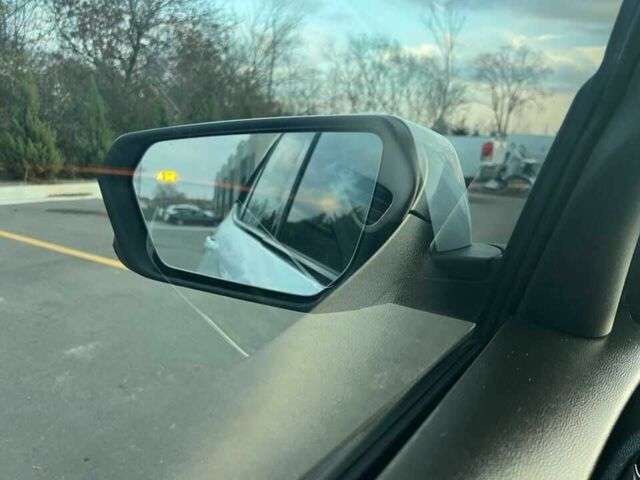 Белый Шевроле Эквинокс, объемом двигателя 1.5 л и пробегом 49 тыс. км за 8000 $, фото 18 на Automoto.ua