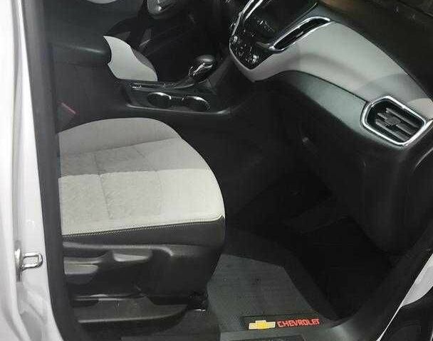 Белый Шевроле Эквинокс, объемом двигателя 1.5 л и пробегом 23 тыс. км за 13400 $, фото 6 на Automoto.ua