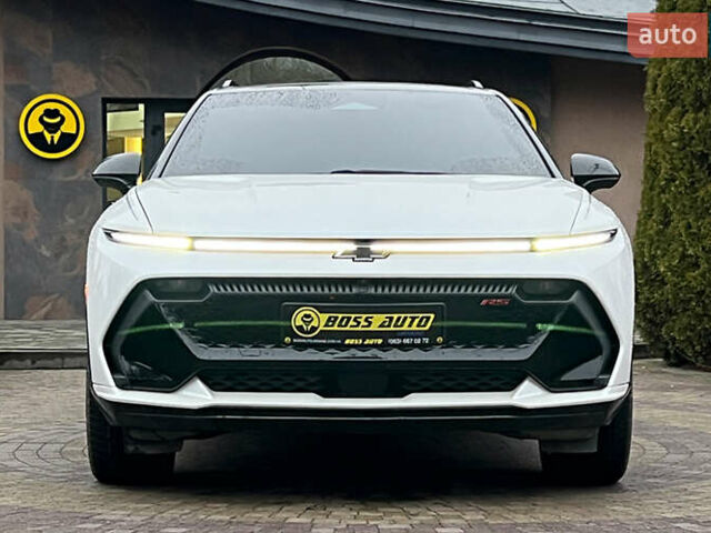 Белый Шевроле Эквинокс, объемом двигателя 0 л и пробегом 10 тыс. км за 31800 $, фото 1 на Automoto.ua