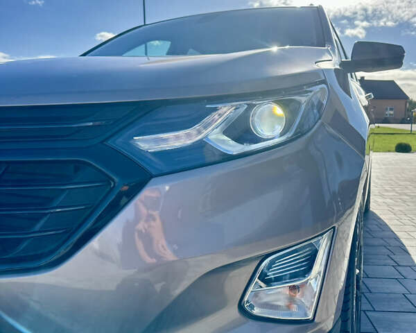 Бежевый Шевроле Эквинокс, объемом двигателя 1.6 л и пробегом 229 тыс. км за 17100 $, фото 29 на Automoto.ua