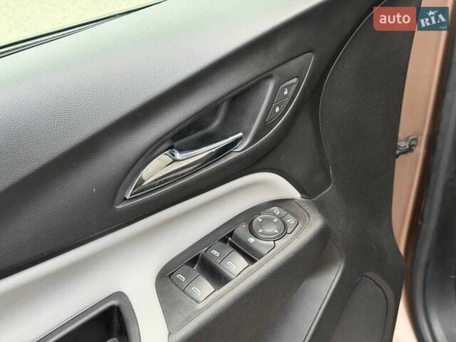 Бежевий Шевроле Еквінокс, об'ємом двигуна 1.5 л та пробігом 134 тис. км за 14300 $, фото 34 на Automoto.ua