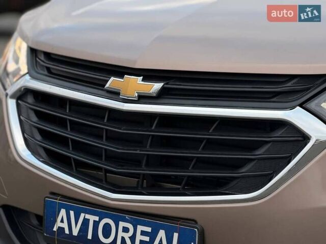 Бежевий Шевроле Еквінокс, об'ємом двигуна 1.5 л та пробігом 134 тис. км за 14300 $, фото 7 на Automoto.ua