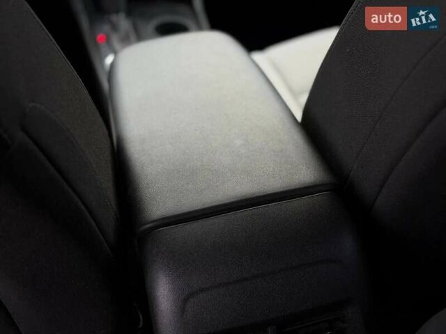 Бежевий Шевроле Еквінокс, об'ємом двигуна 1.5 л та пробігом 134 тис. км за 14300 $, фото 47 на Automoto.ua