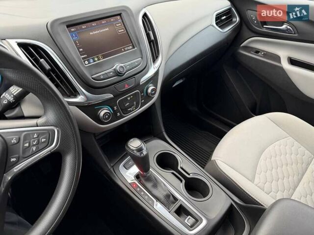 Бежевий Шевроле Еквінокс, об'ємом двигуна 1.5 л та пробігом 134 тис. км за 14300 $, фото 50 на Automoto.ua