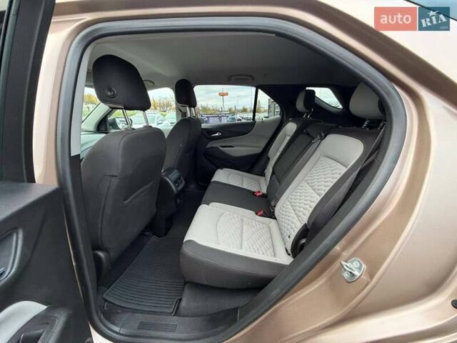 Бежевий Шевроле Еквінокс, об'ємом двигуна 1.5 л та пробігом 134 тис. км за 14300 $, фото 32 на Automoto.ua