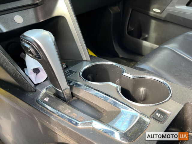 Черный Шевроле Эквинокс, объемом двигателя 2.4 л и пробегом 240 тыс. км за 10999 $, фото 17 на Automoto.ua