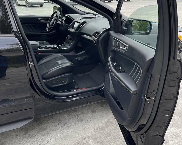 Черный Шевроле Эквинокс, объемом двигателя 2.4 л и пробегом 250 тыс. км за 8800 $, фото 11 на Automoto.ua