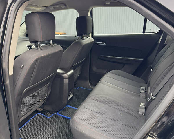 Черный Шевроле Эквинокс, объемом двигателя 2.38 л и пробегом 242 тыс. км за 9000 $, фото 6 на Automoto.ua