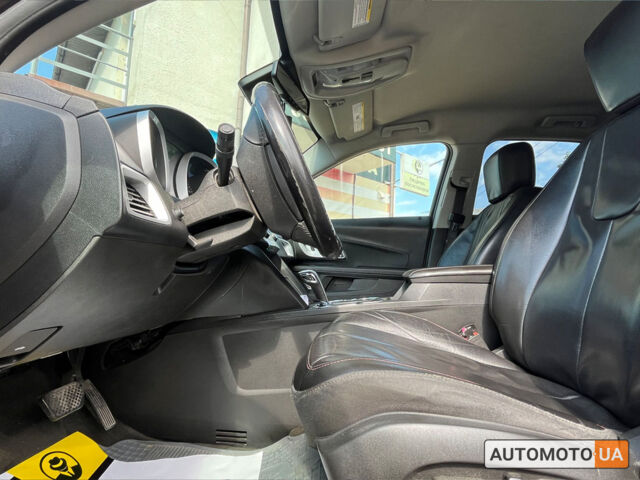 Черный Шевроле Эквинокс, объемом двигателя 2.4 л и пробегом 240 тыс. км за 10999 $, фото 14 на Automoto.ua