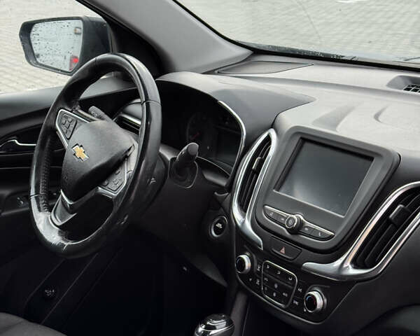 Черный Шевроле Эквинокс, объемом двигателя 1.5 л и пробегом 145 тыс. км за 11700 $, фото 22 на Automoto.ua