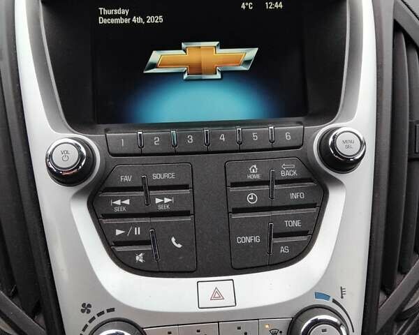 Черный Шевроле Эквинокс, объемом двигателя 2.38 л и пробегом 96 тыс. км за 11700 $, фото 7 на Automoto.ua